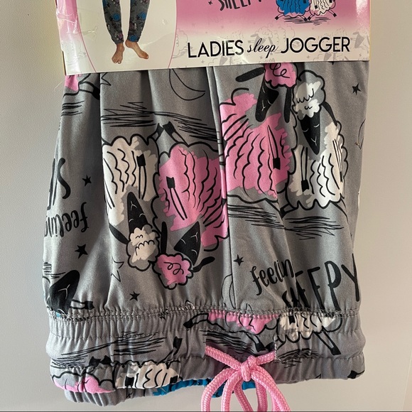 Secret Treasures Women's Jogger - Picture 7 of 7